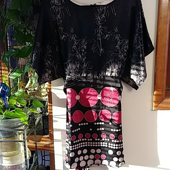 BCBGMaxAzria Dresses & Skirts - BCBG dress size M